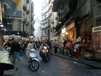 Naples circulation via Pignasecca
