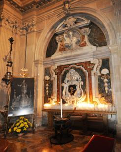 chapelle baroque dans le dome de syracuse